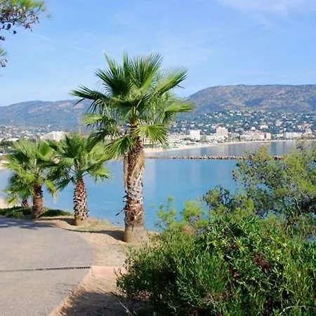 Apartment Cosy A 350m De La Avec Balcon Et Garage - - Fr-1-251-724